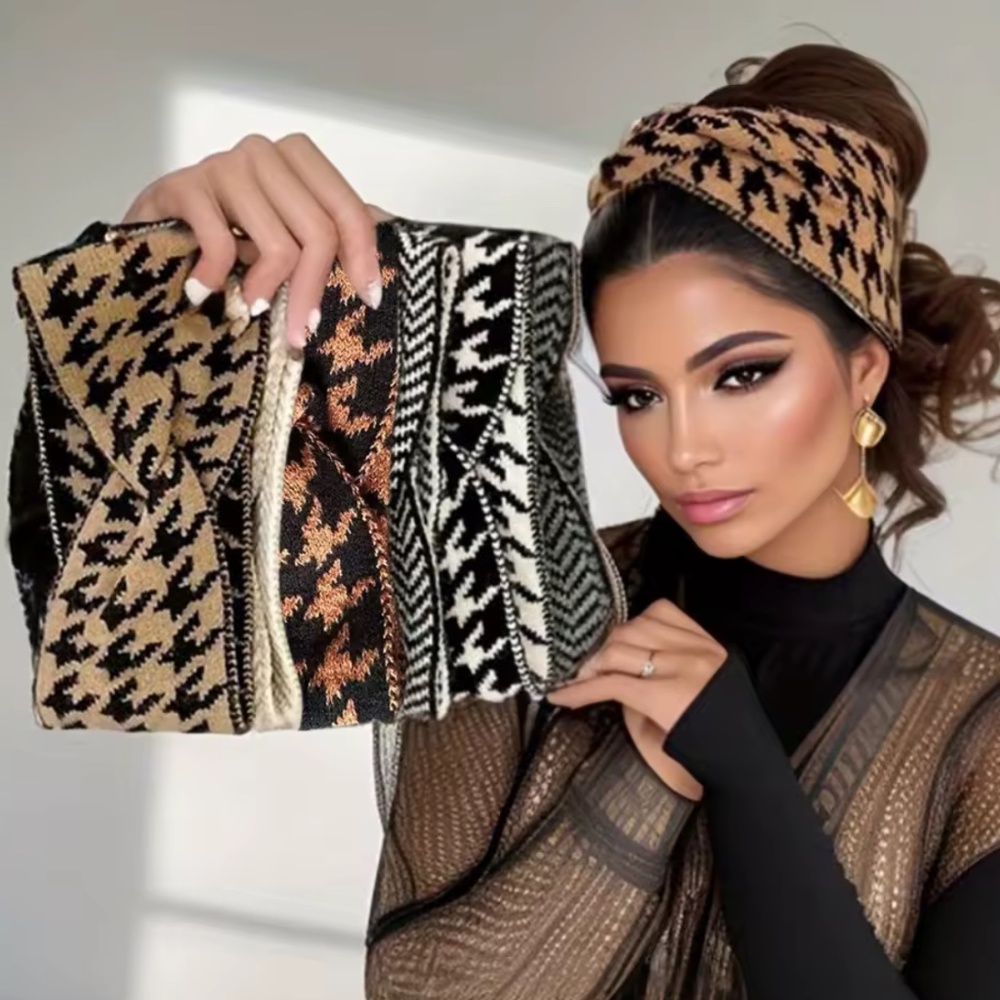 Knitted Cozy Headband New (1)